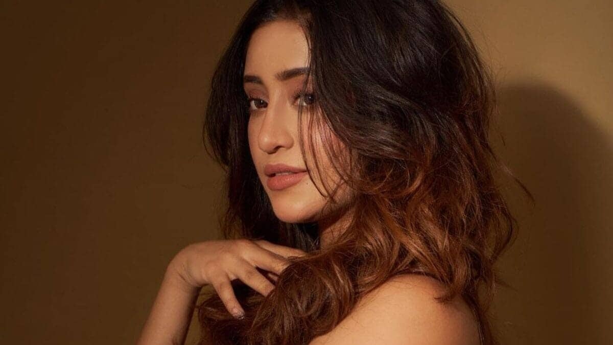 Shivangi Joshi reveals being replaced by star kid in series