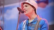 Fans honor Zubeen Garg's wish, sing 'Mayabini' to pay tribute