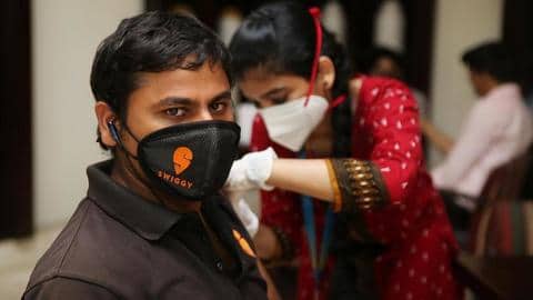 Swiggy kickstarts mega vaccination drive for two lakh delivery partners Swiggy kickstarts mega vaccination drive for two lakh delivery partners
