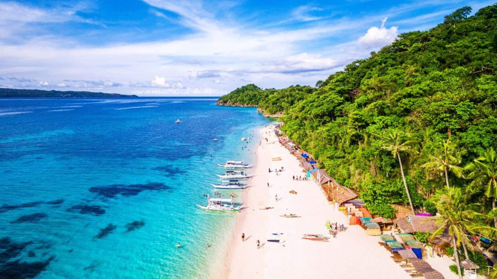 Head over to these pristine beaches in the Philippines