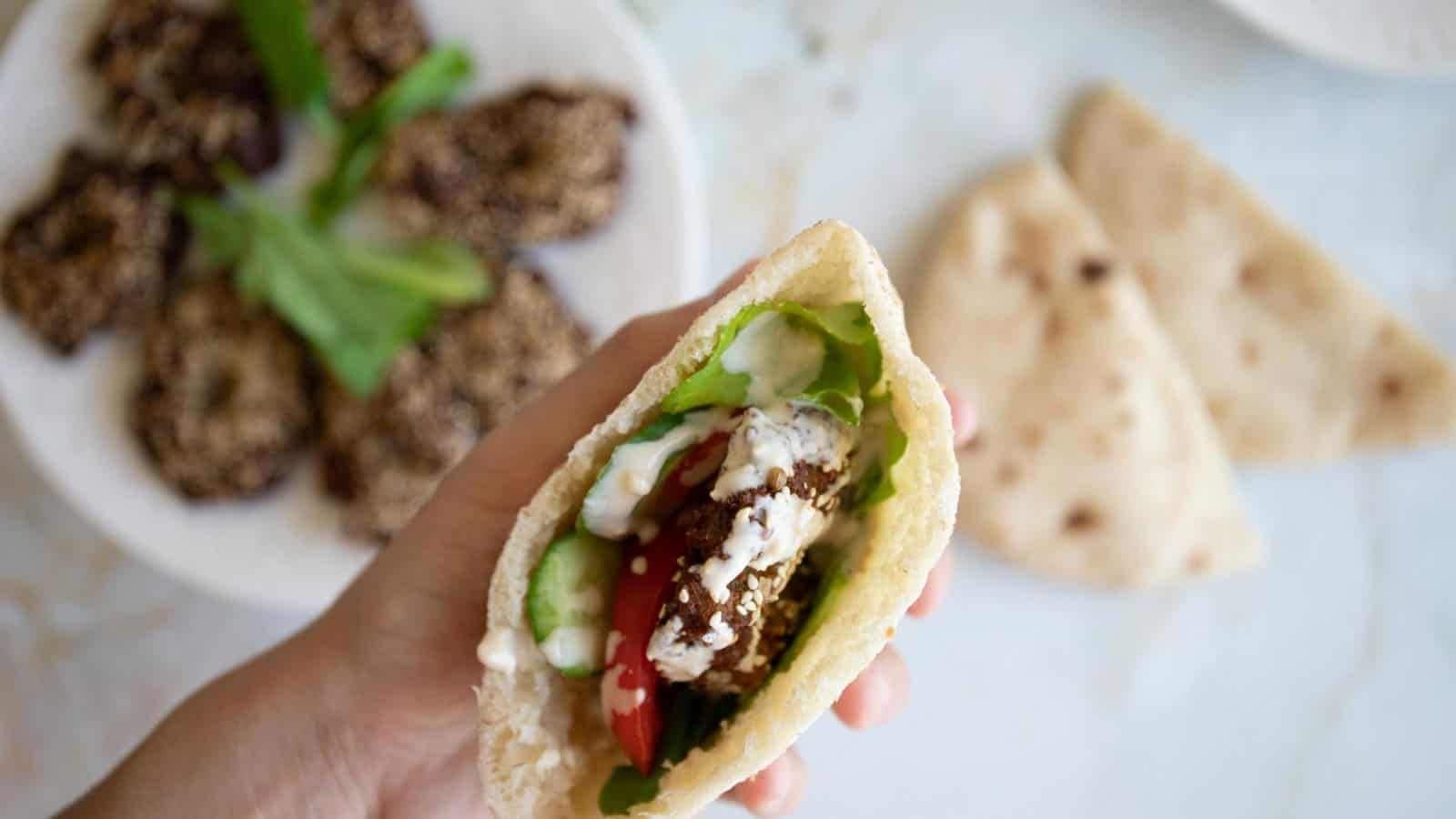 Cook delicious falafel at home with this easy-peasy recipe
