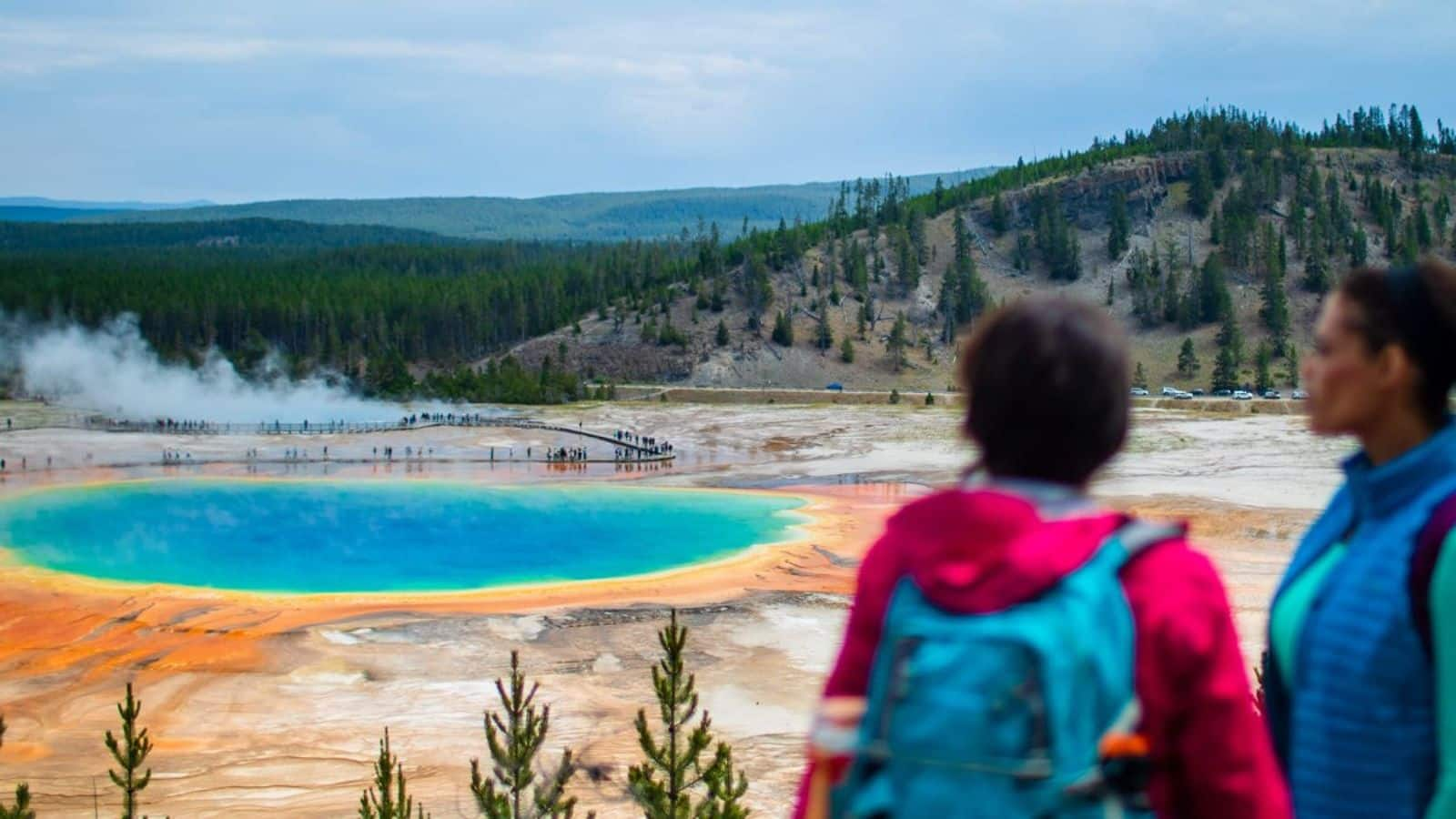 Visit these spectacular Yellowstone geothermal marvels in USA