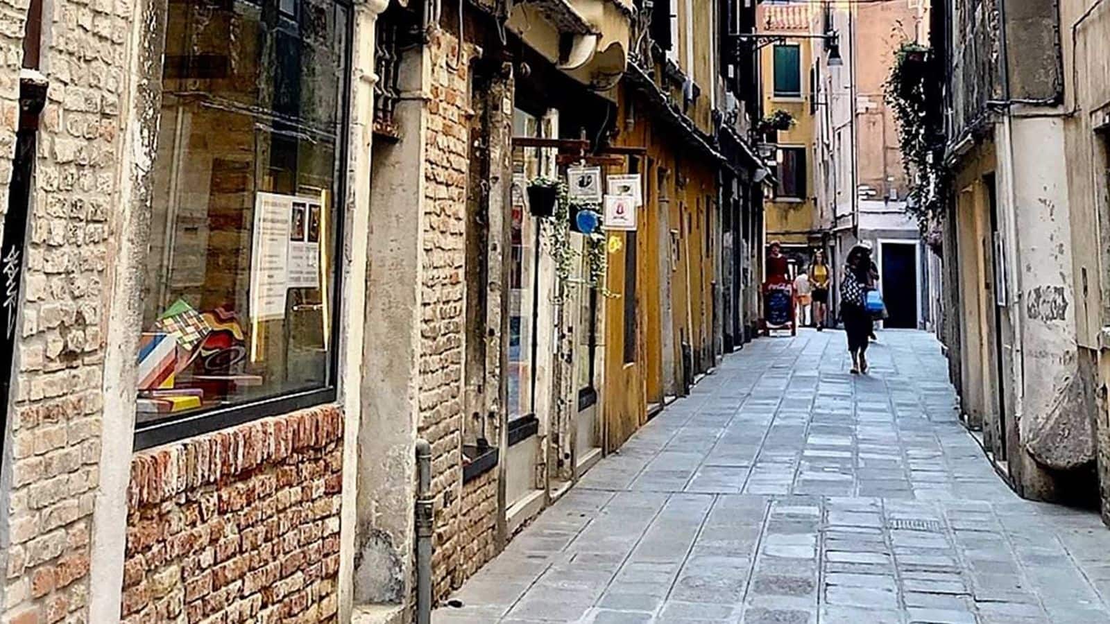 Venice's enigmatic alleys unveiled