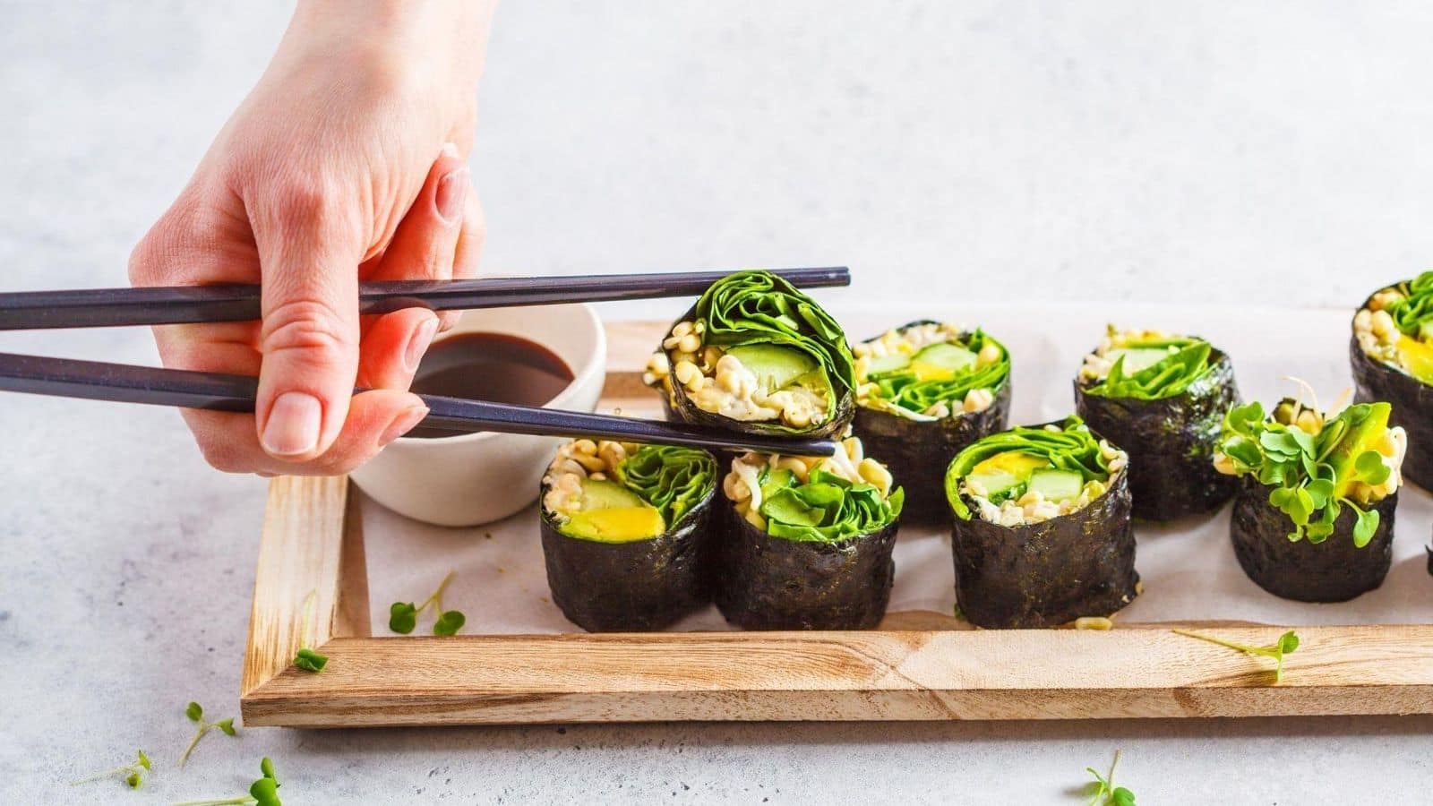 Elevate your vitamin B12 intake with vegan nori wraps