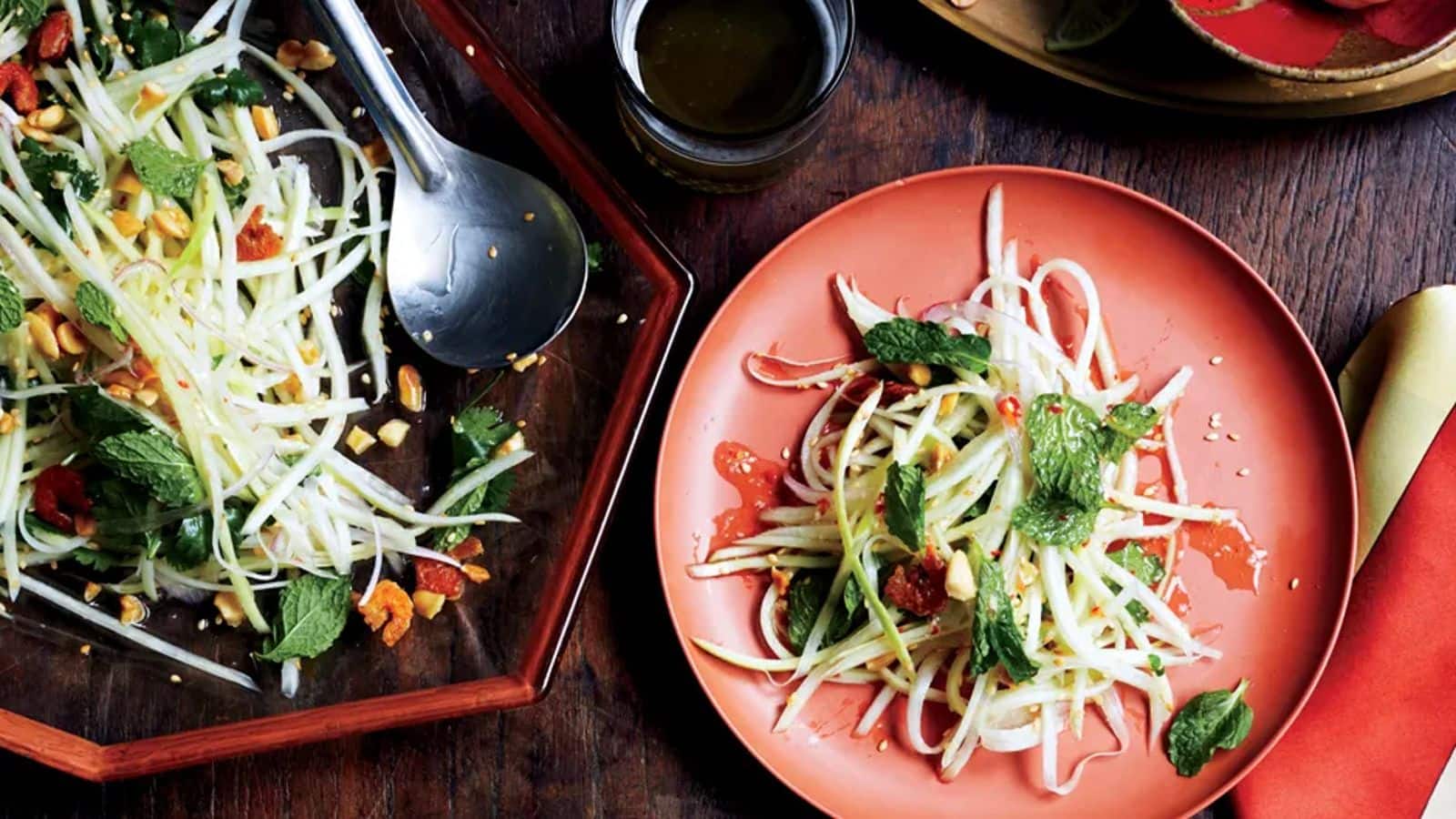Impress your guests with this innovative Thai green mango salad