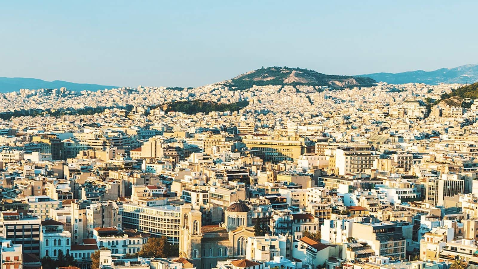 These spots in Athens offer the most breathtaking sunset views