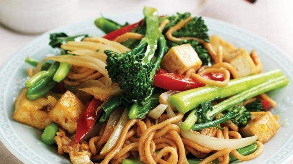 Recipe: Cook Japanese soba noodle stir-fry at home