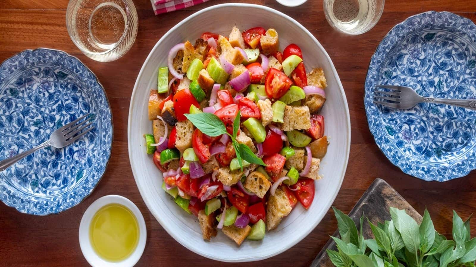 Impress your guests with this vegetarian Tuscan panzanella recipe