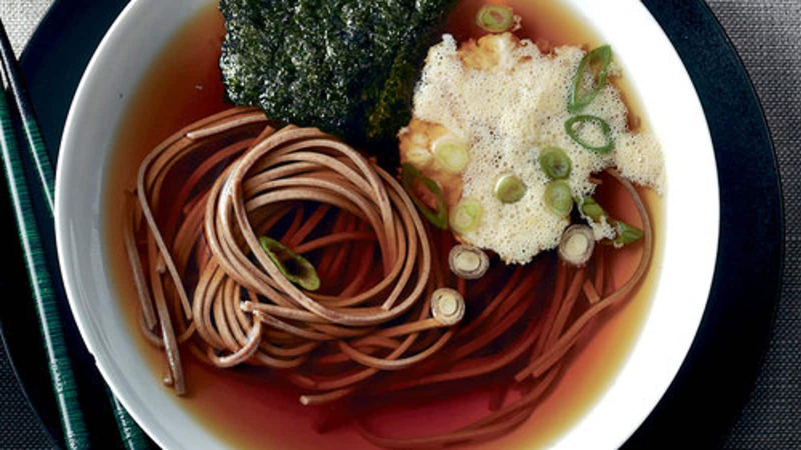 Cook Japanese soba noodles zen bowl: A step-by-step recipe