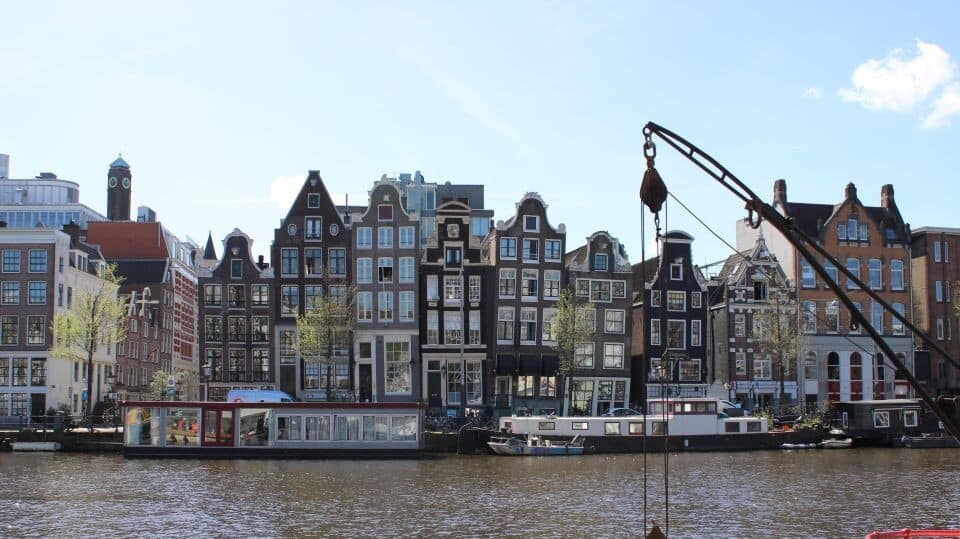 Discover Amsterdam's enchanting canal walks