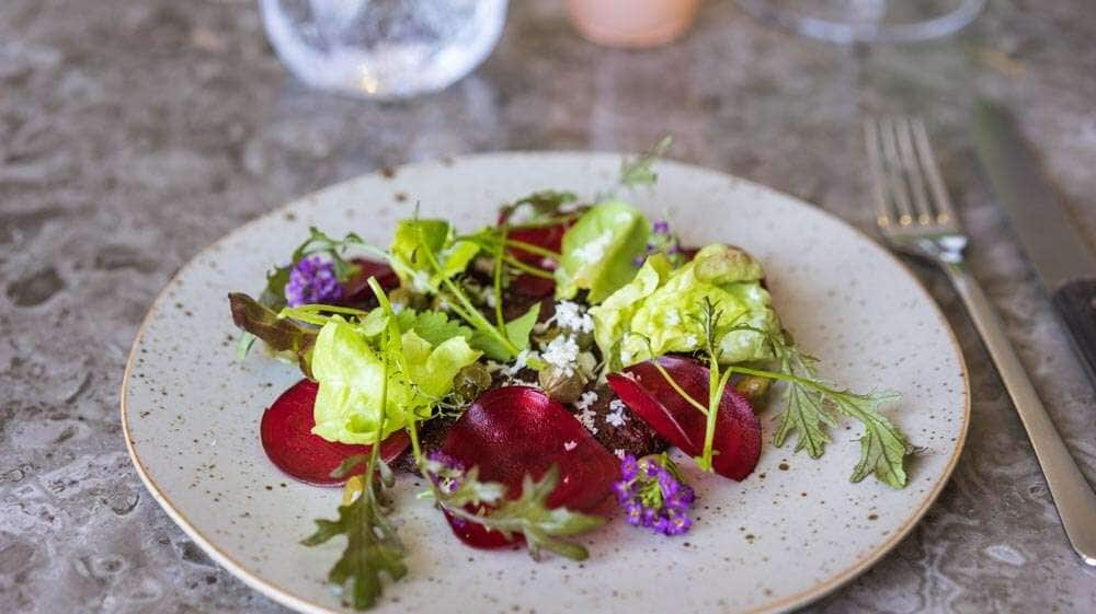 Recipe: Prepare Scandinavian beetroot carpaccio at home