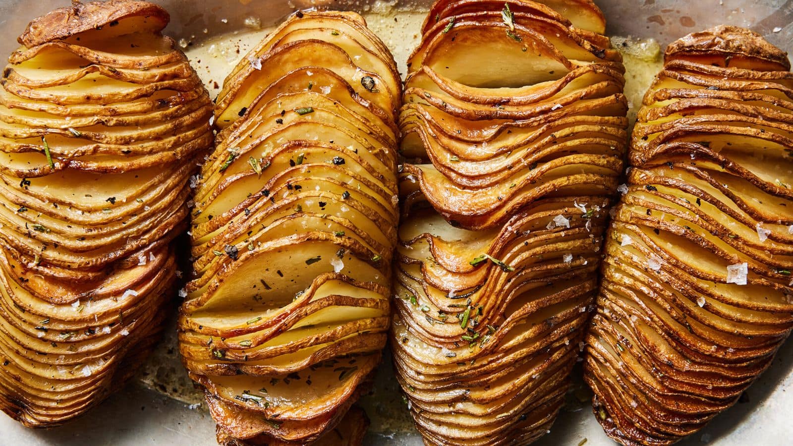 Guests coming over? Serve them this Swedish Hasselback potato dish