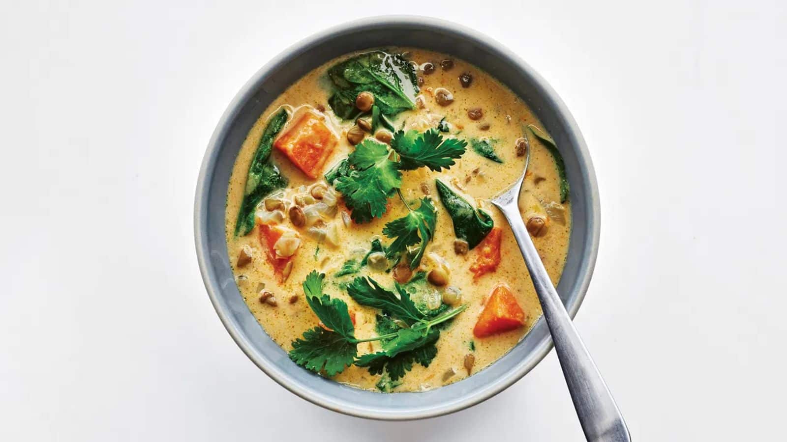 Impress your guests with this Thai green curry lentils recipe