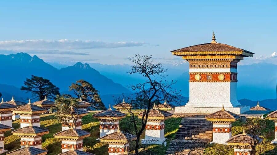 Experience Bhutan's vibrant Dochula Pass Festival