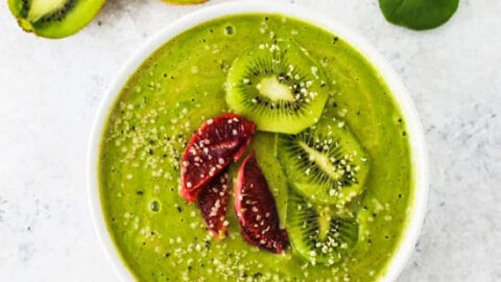 Veggie smoothie bowls for glowing skin