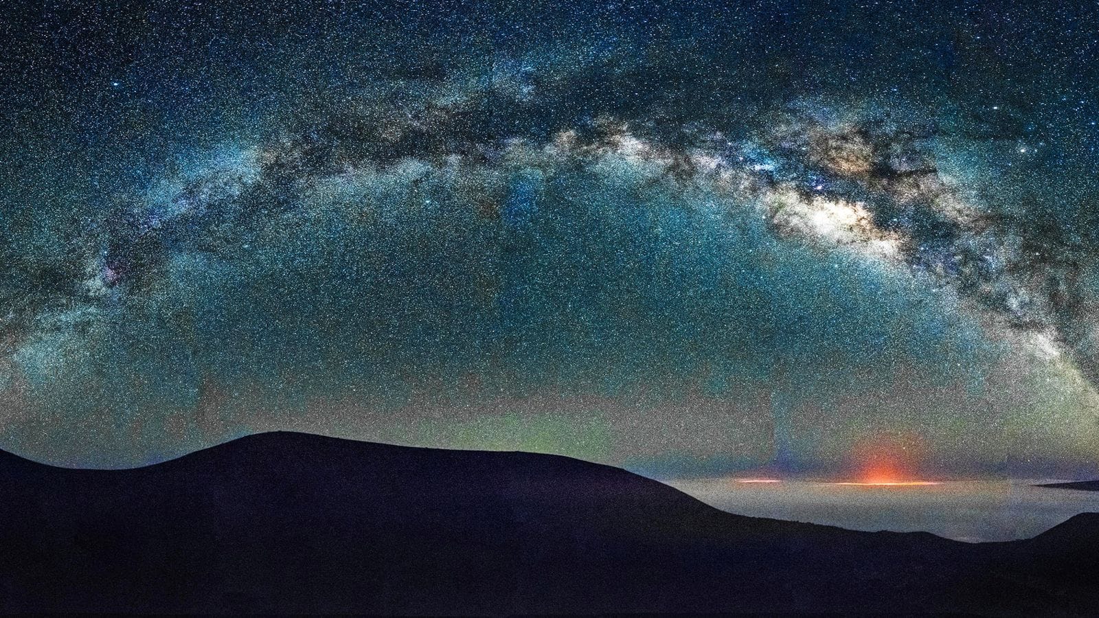Go for a stargazing adventure in Mauna Kea, Hawaii