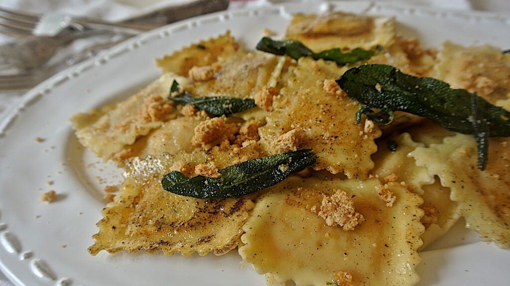 Try this Italian vegan pumpkin ravioli recipe at home