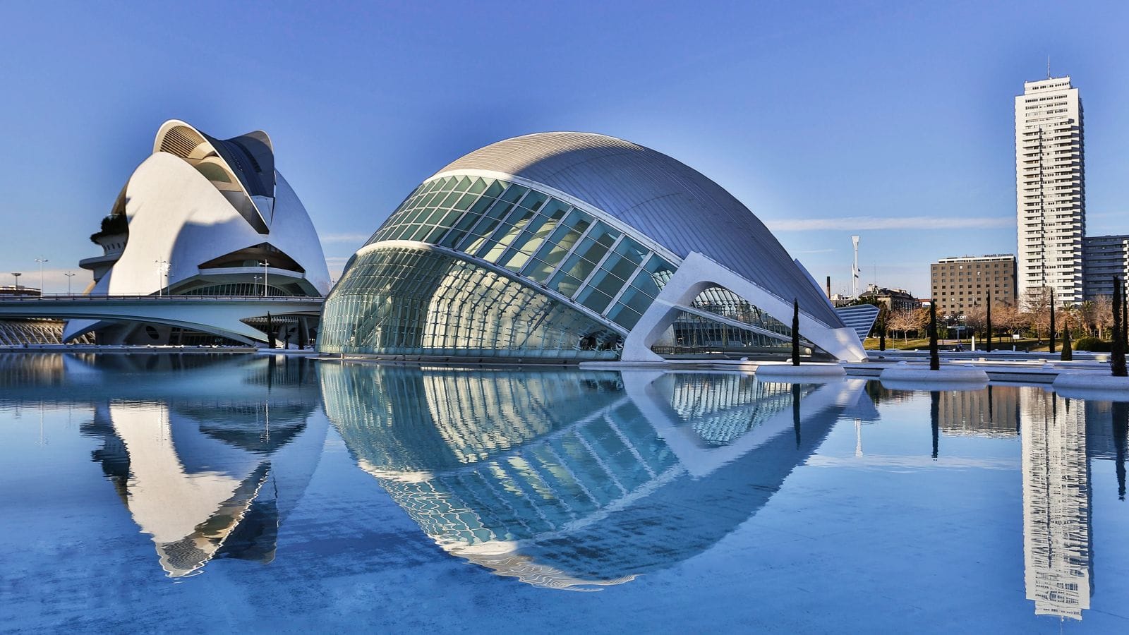 Explore Valencia's architectural feast with this things-to-do guide