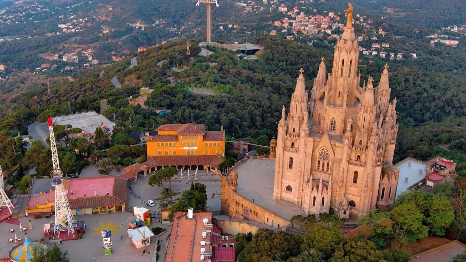 Discover Barcelona's cultural gems with this travel guide