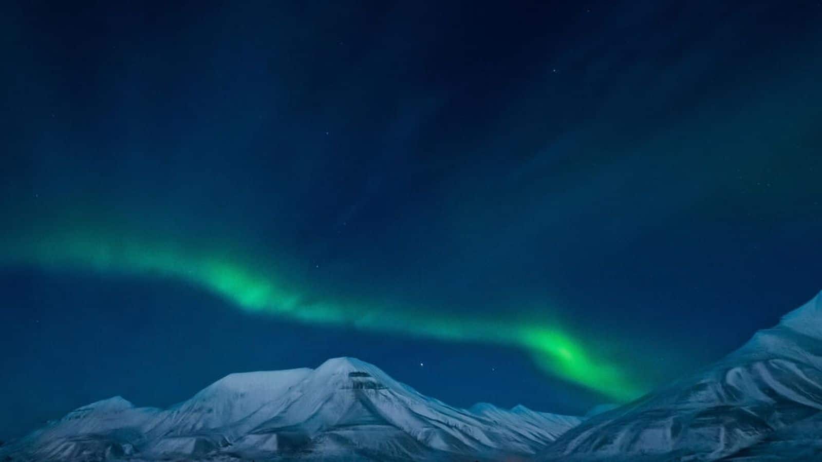 Embrace the polar night in Longyearbyen, Norway