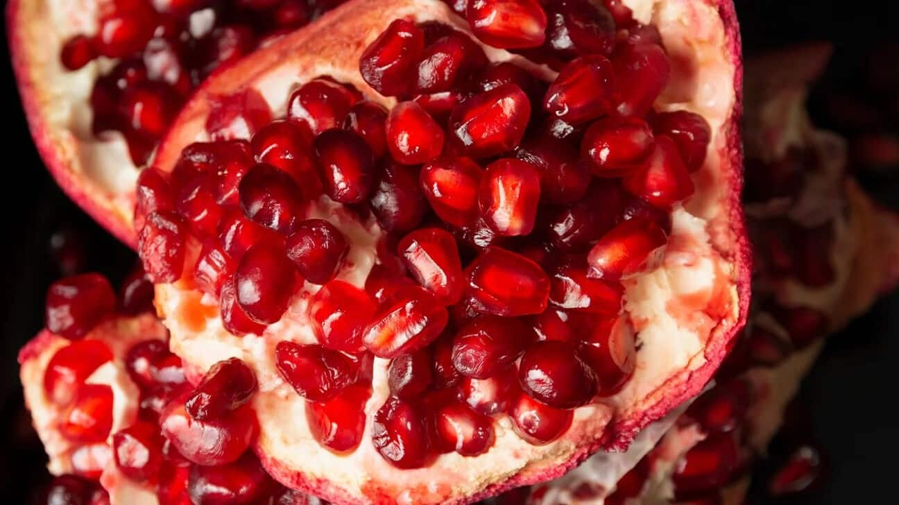 Gorge on these pomegranate snacks for a healthy heart