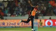 Bhuvaneshwar Kumar rips apart KXIP; SRH win by 5 runs