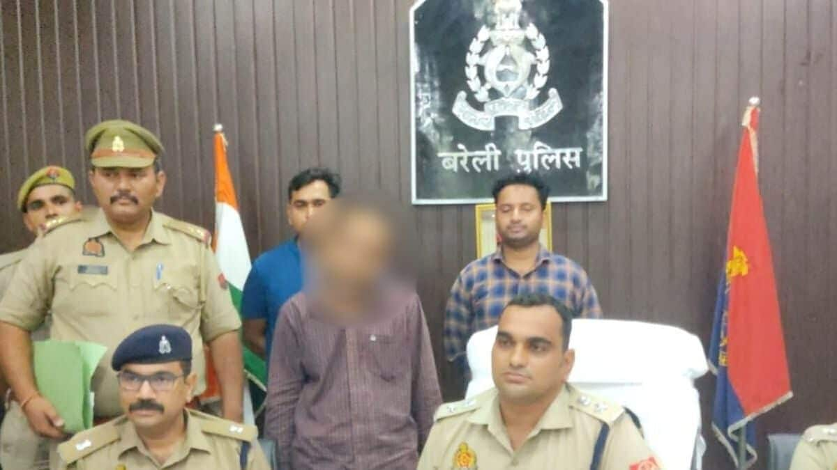 UP 'psycho killer' who strangled 9 women using saris arrested 