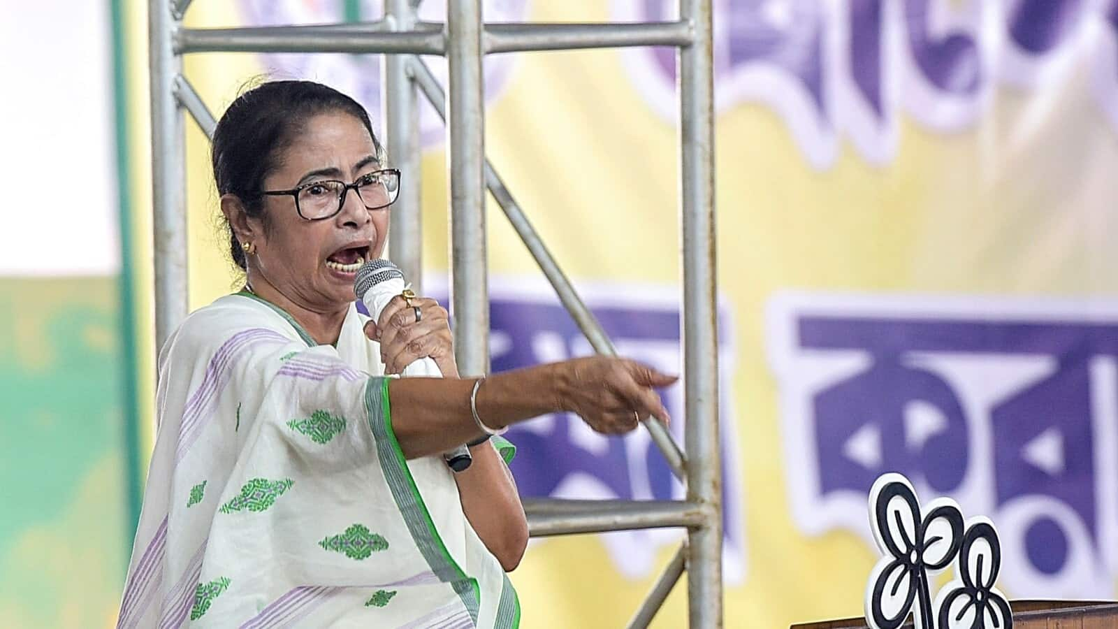 Complaint against Mamata over 'if you burn' warning to Modi 