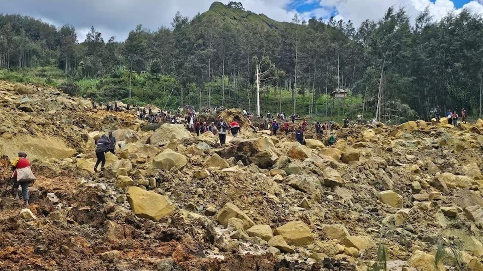 Massive landslide buries over 300 people in Papua New Guinea