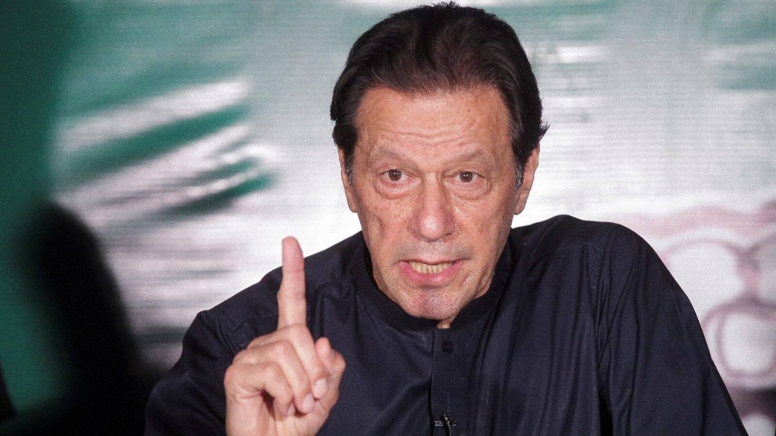 Wife gets food mixed with toilet cleaner, claims Imran Khan
