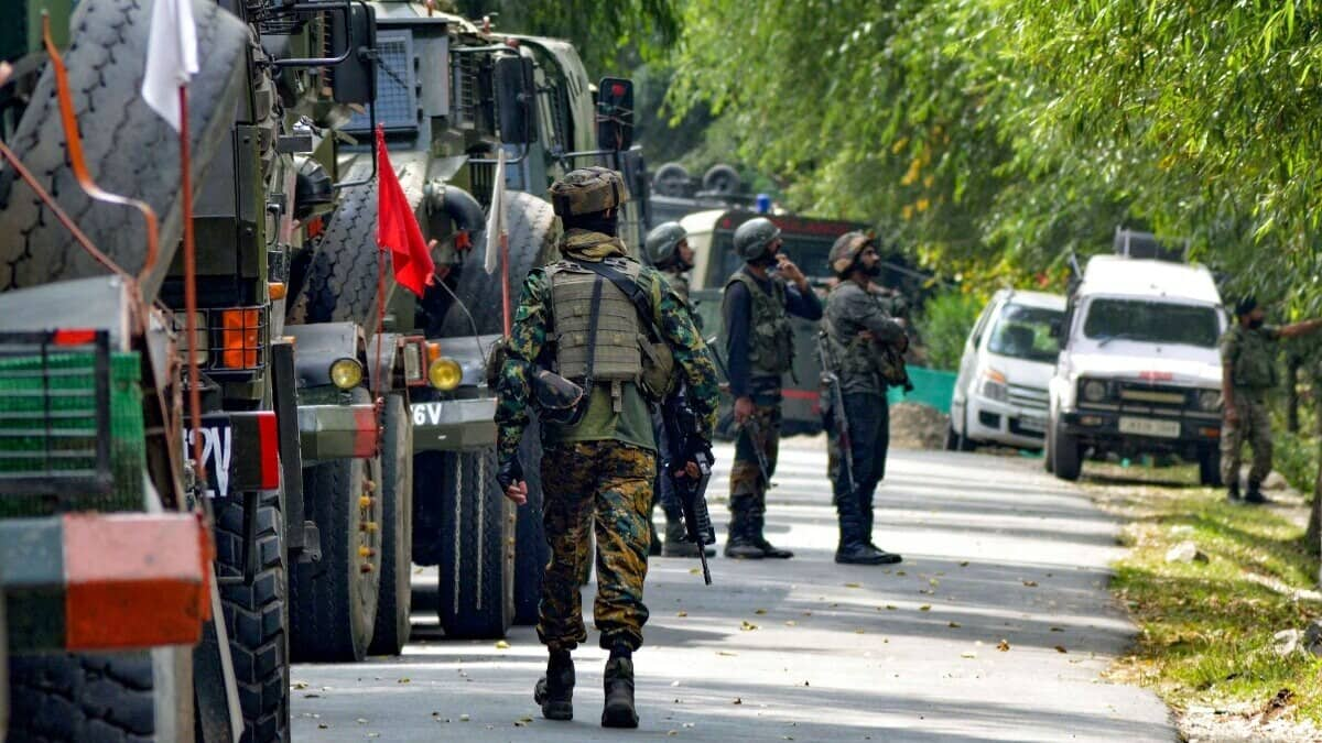 J&K: 5 terrorists killed in encounter, 2 soldiers injured 