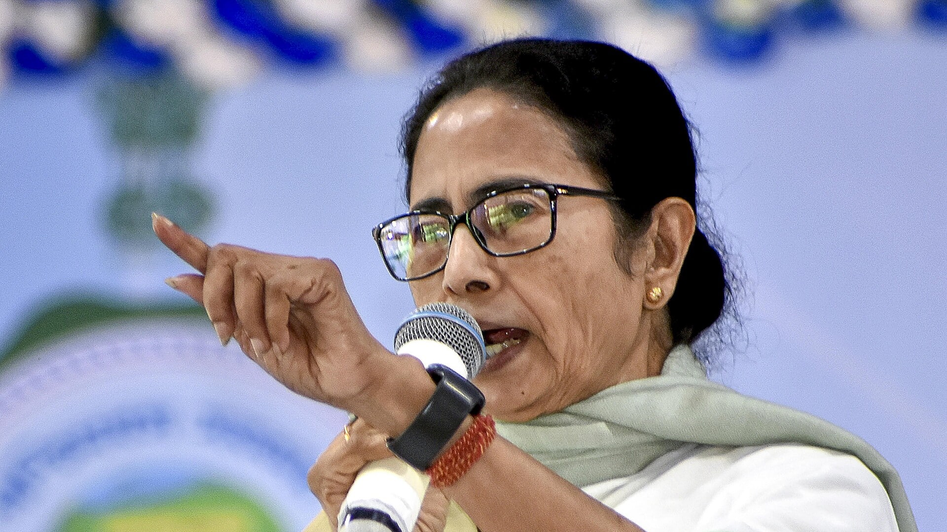 'No Congress tie-up, will fight 2026 election alone': Mamata Banerjee  