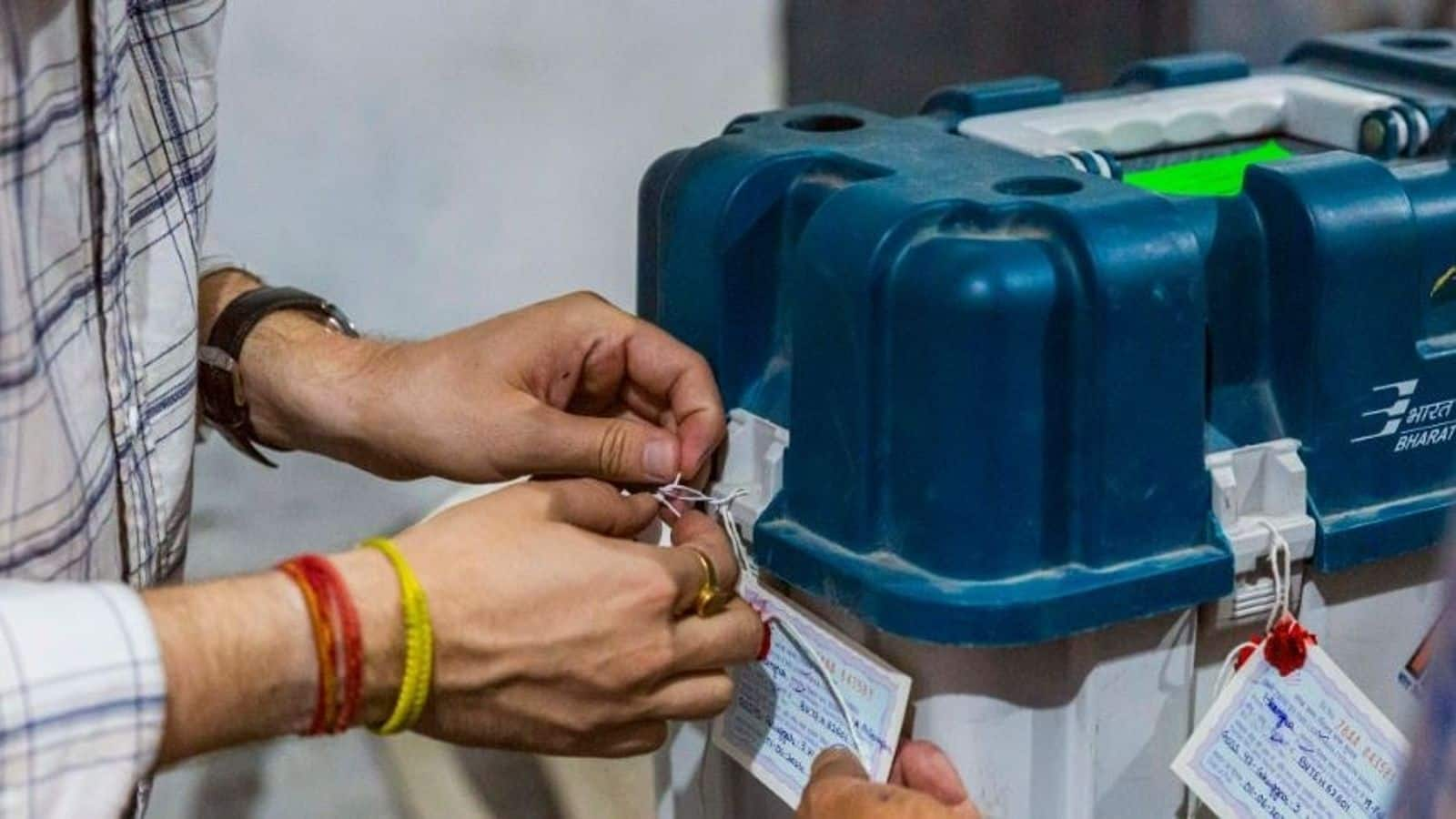 Poll official junks EVM hacking charge, says no OTP needed 