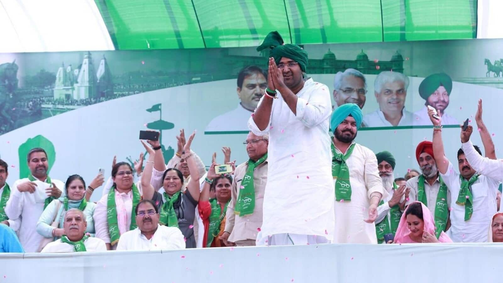 Haryana: Arjun Chautala lone winner; 4 family members trail 