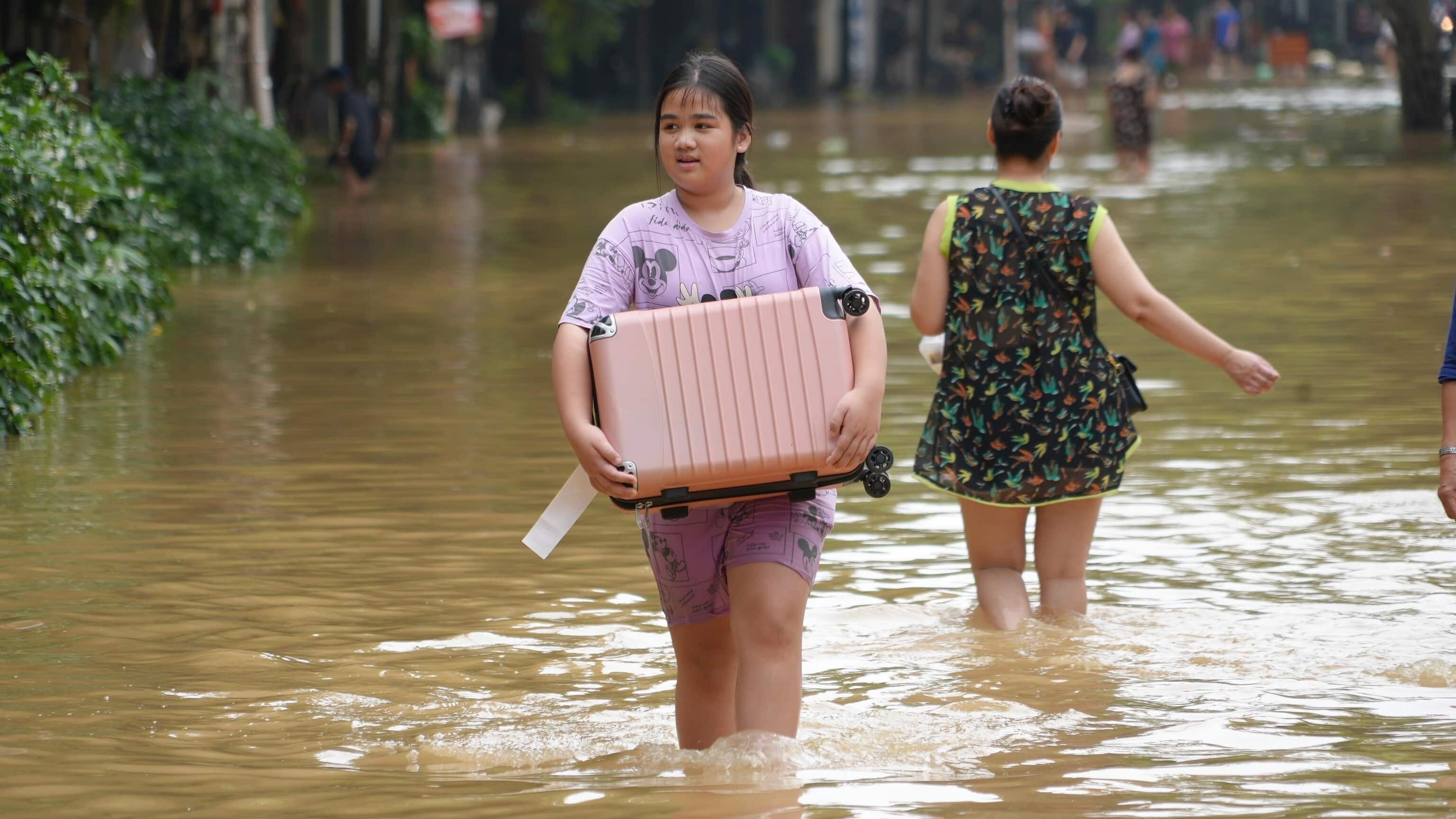 Vietnam: Typhoon Yagi aftermath brings flash floods, landslides; 199 dead 