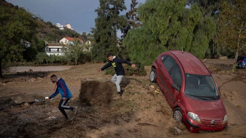 Several bodies found as severe flash flood hits Spain