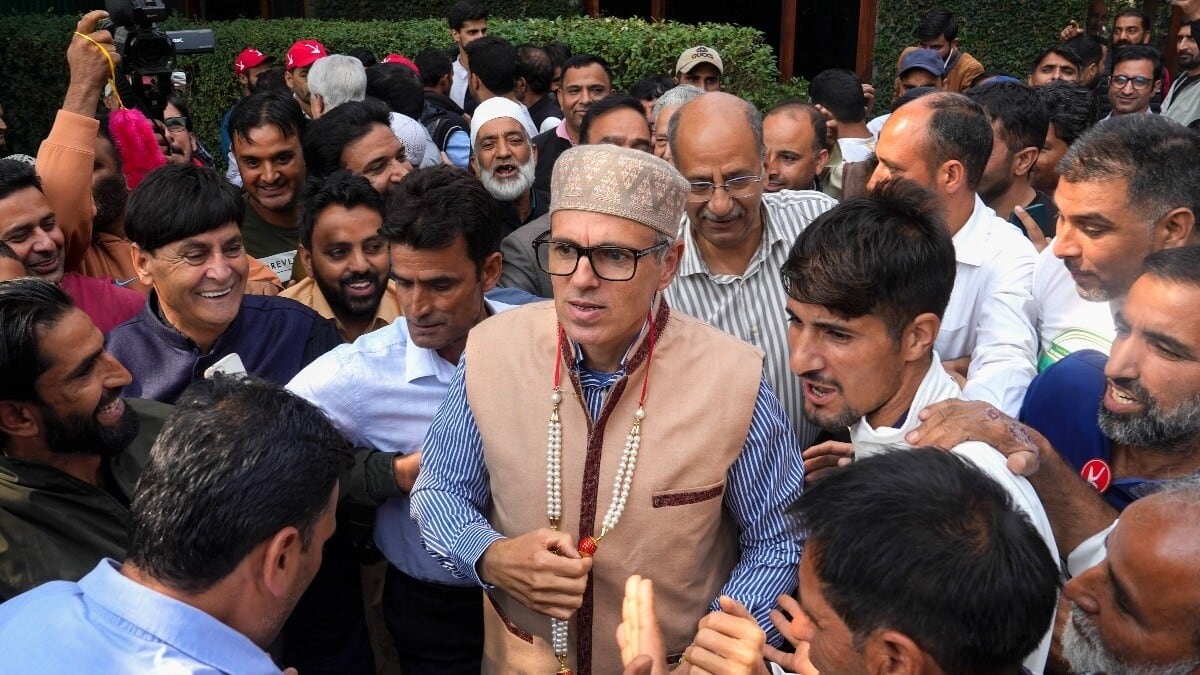 Omar Abdullah takes oath as J&K chief minister 