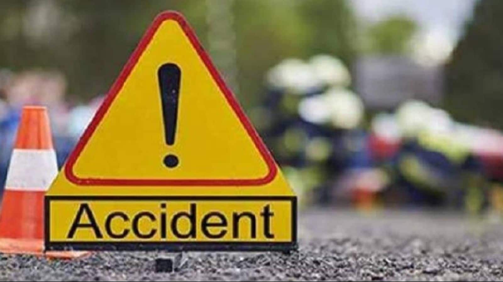 Kerala: 2 men killed after bike sandwiched between 2 buses