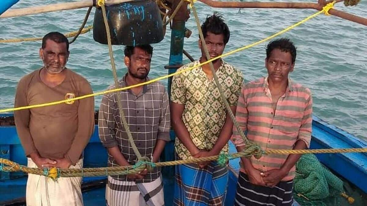 Tensions simmer as Sri Lankan Navy arrests 14 Tamil fishermen 