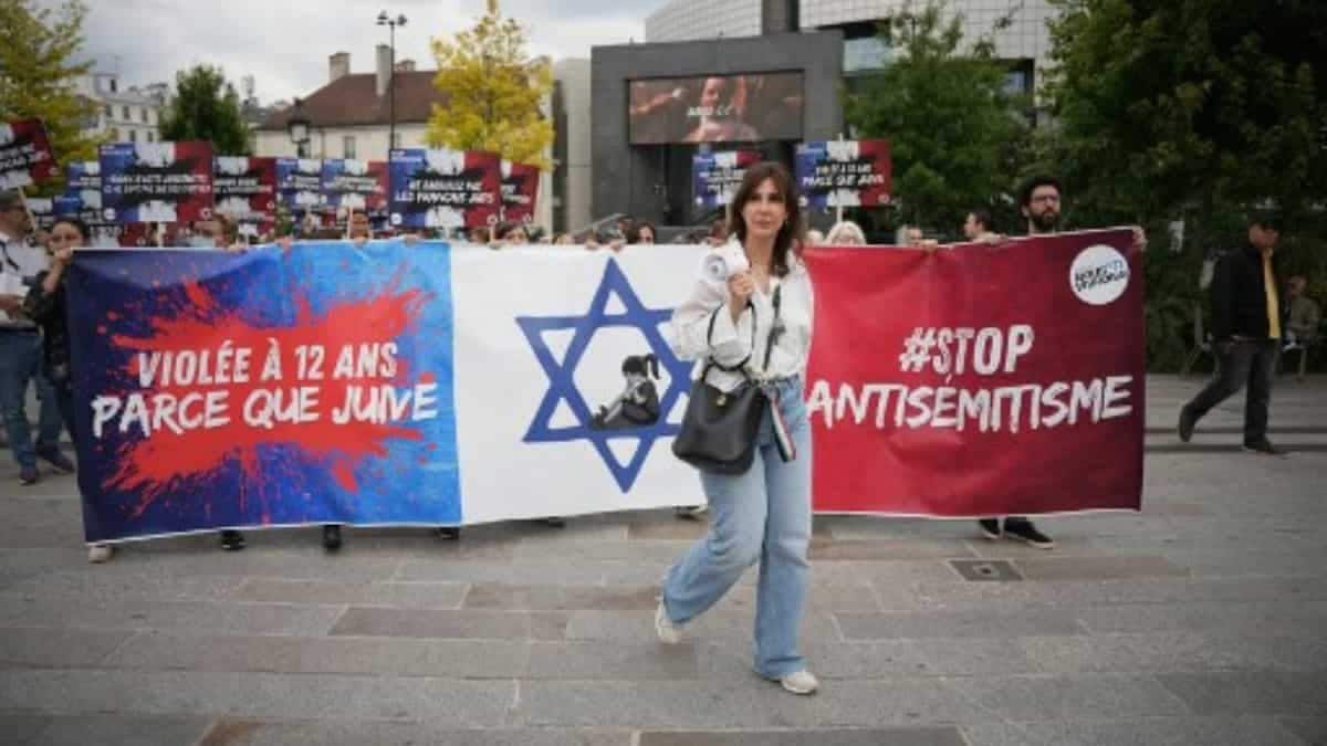 Antisemitism outcry in France over 12-year-old Jewish girl's alleged rape 