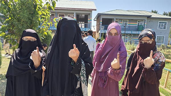 J&K 1st phase polling concludes; Kishtwar records highest voter turnout 