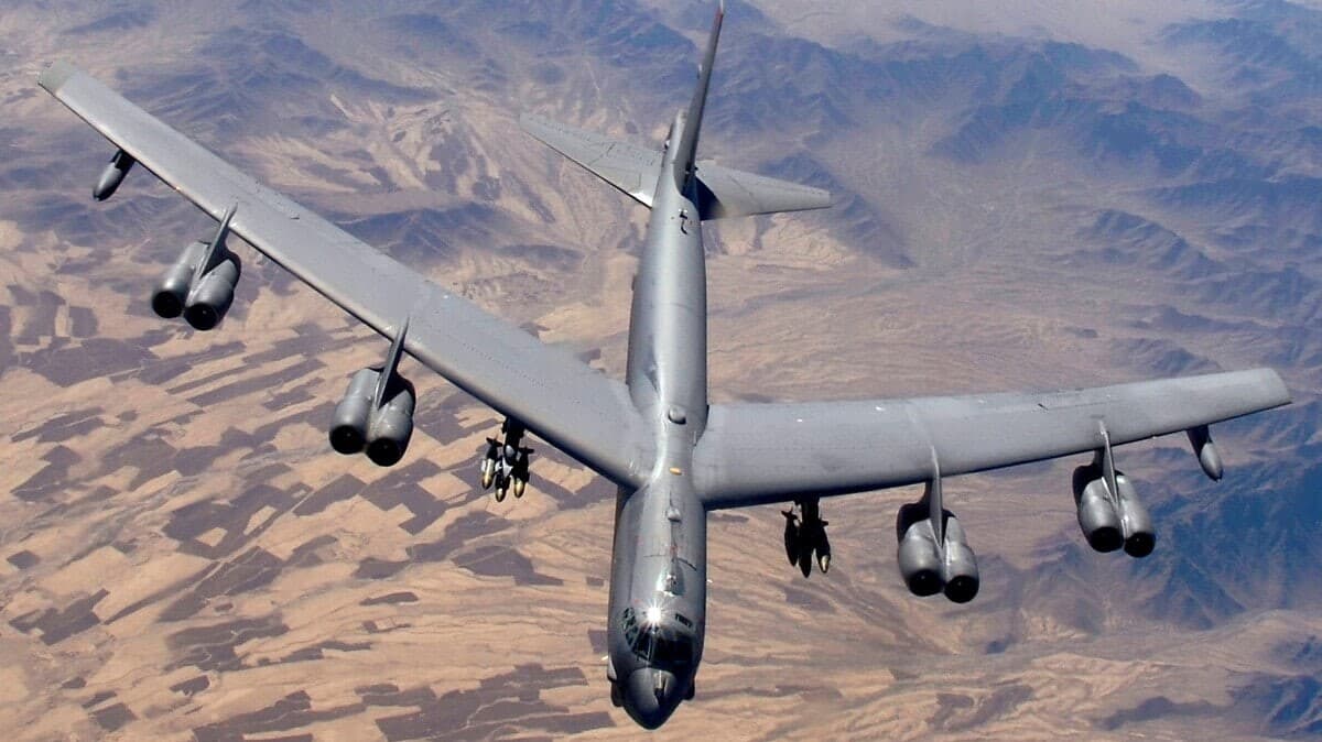 US B-52 Bombers Reach Middle East amid Iran threats