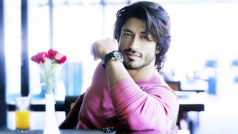 Vidyut Jammwal completes 10 years in showbiz, launches production house Vidyut Jammwal completes 10 years in showbiz, launches production house
