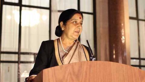 Sushma Swaraj asks Amazon to apologize for disrespecting Indian flag Sushma Swaraj asks Amazon to apologize for disrespecting Indian flag