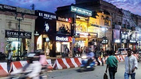 COVID-19 crisis: Main markets in Lucknow closed for few days COVID-19 crisis: Main markets in Lucknow closed for few days