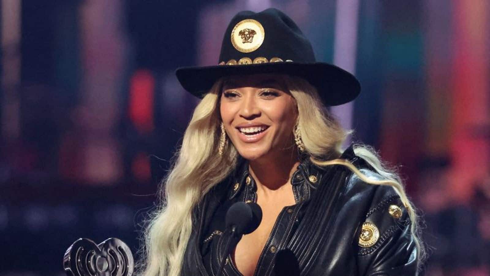 Beyoncé becomes first Black woman to rule Top Country Albums 