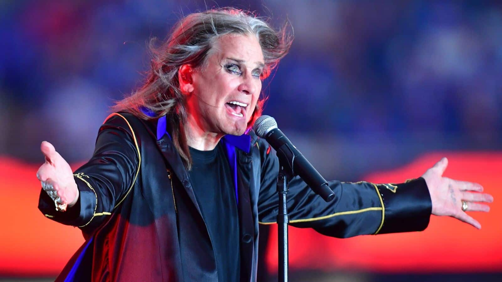 Ozzy Osbourne reveals he 'can't walk' ahead of farewell concert