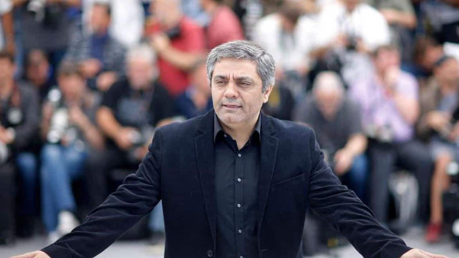 Iranian filmmaker evades prison sentence; flees Iran ahead of Cannes
