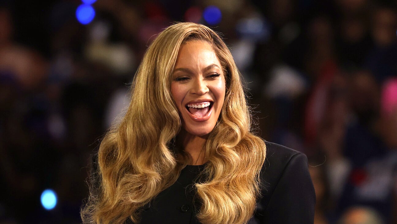 Beyoncé to perform live on Netflix for NFL Christmas game