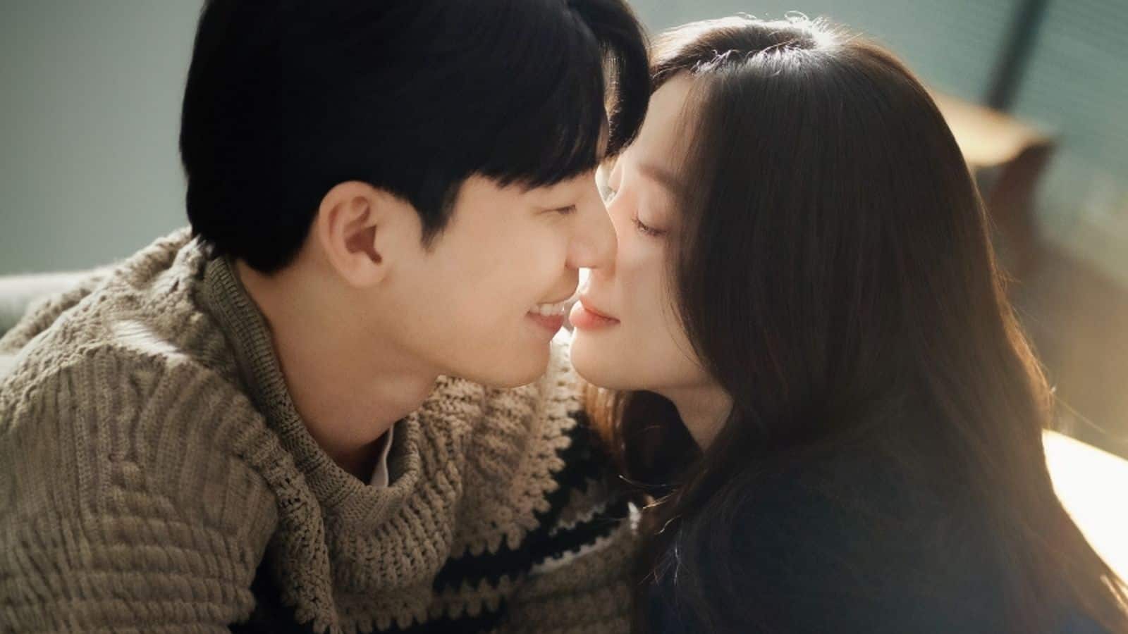 K-drama 'Midnight Romance in Hagwon' claims top spot in ratings